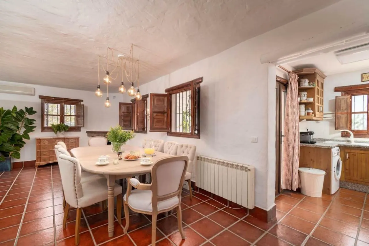 Villa With Views And Private Pool Near Malaga. Colmenar