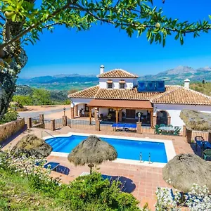 Villa Mansion Piedras Blancas By Ruralidays, Colmenar